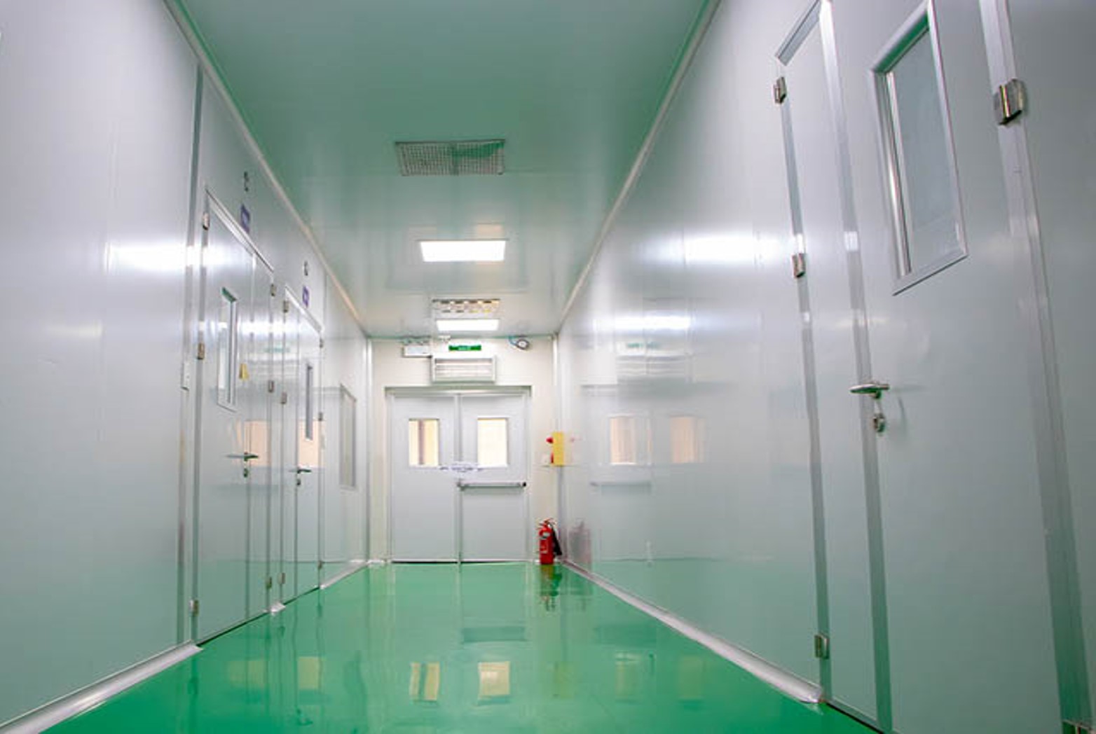 CDL精密科技公司洁净室项目洁净室标准1000级