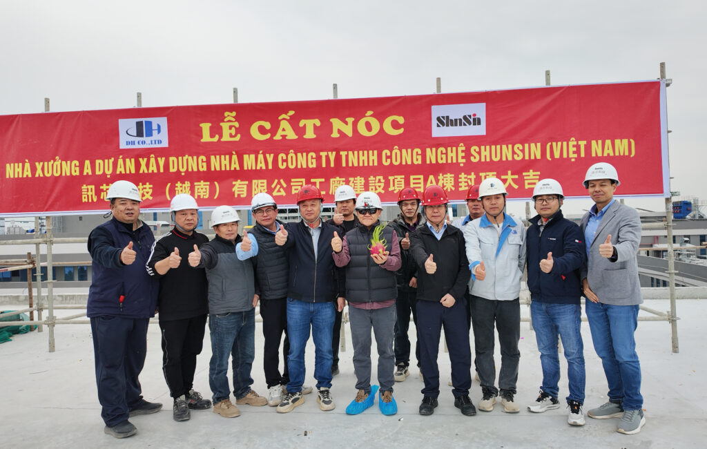 Lễ cất nóc xưởng A – Công ty TNHH Công nghệ Shunsin (Việt Nam).